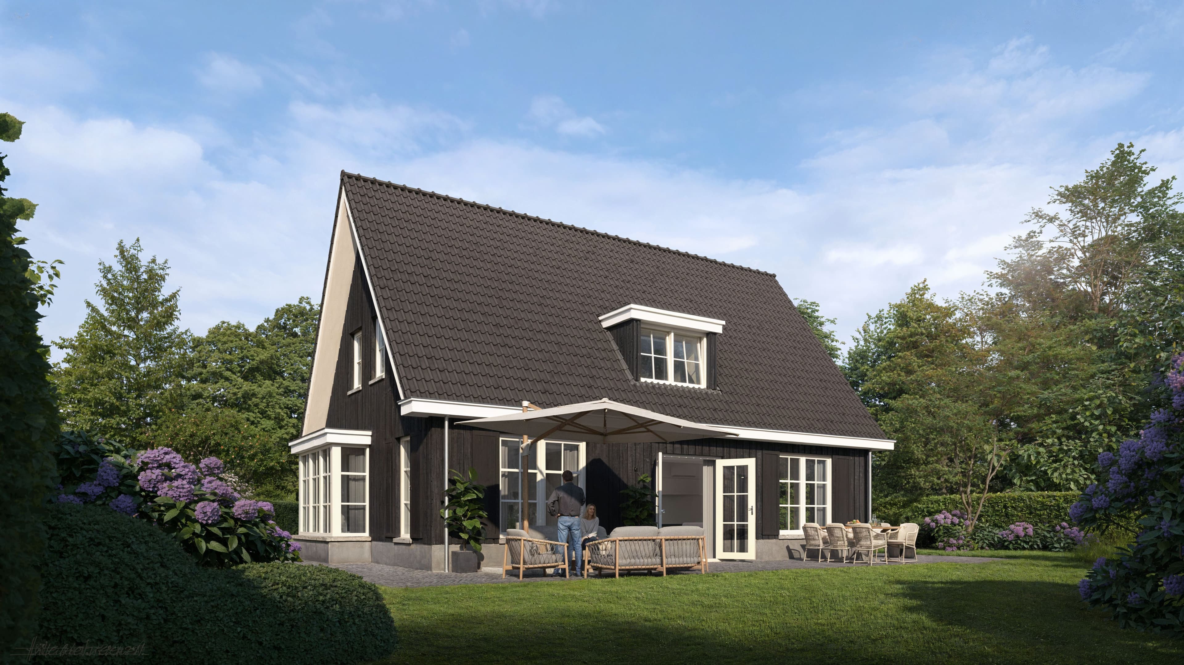Zwart houten huis met puntdak, mensen bij parasol op terras met tuin en planten