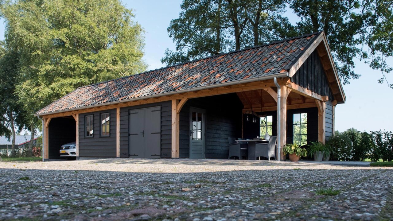 Houten garage met carport HAVA Houtbouw
